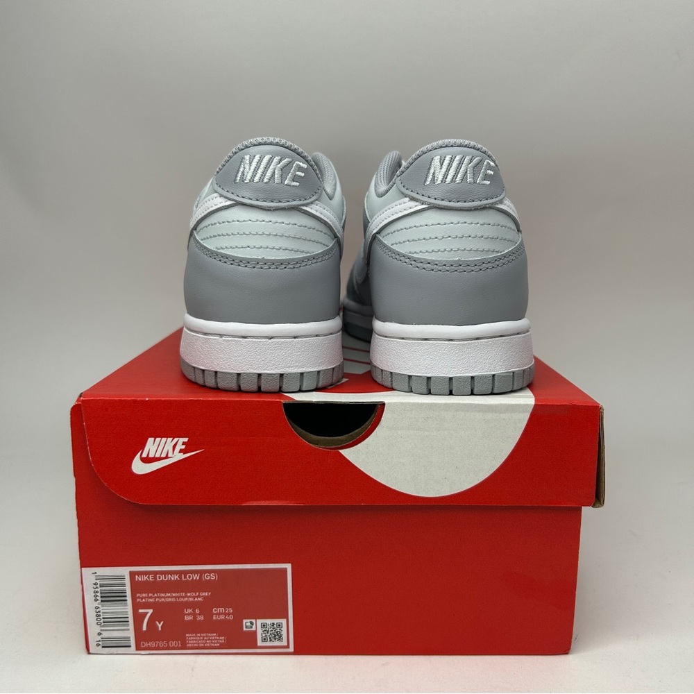Nike Dunk Low GS “Two-Tone/Wolf Grey Pure Platinum” 2023 - Picture 4 of 4